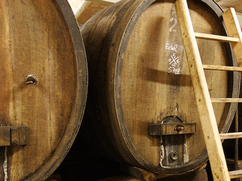 https://p.winelist.nl/media/cache/16x9_thumb/media/image/brand-banner/Boeckel_wijnkelder.jpg